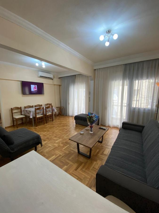 Beautiful Apartment In The Center Of Thessaloníki Exteriör bild