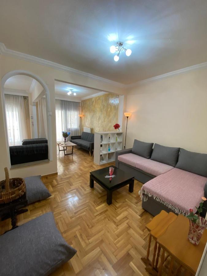 Beautiful Apartment In The Center Of Thessaloníki Exteriör bild