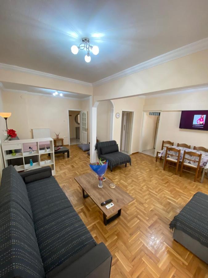 Beautiful Apartment In The Center Of Thessaloníki Exteriör bild