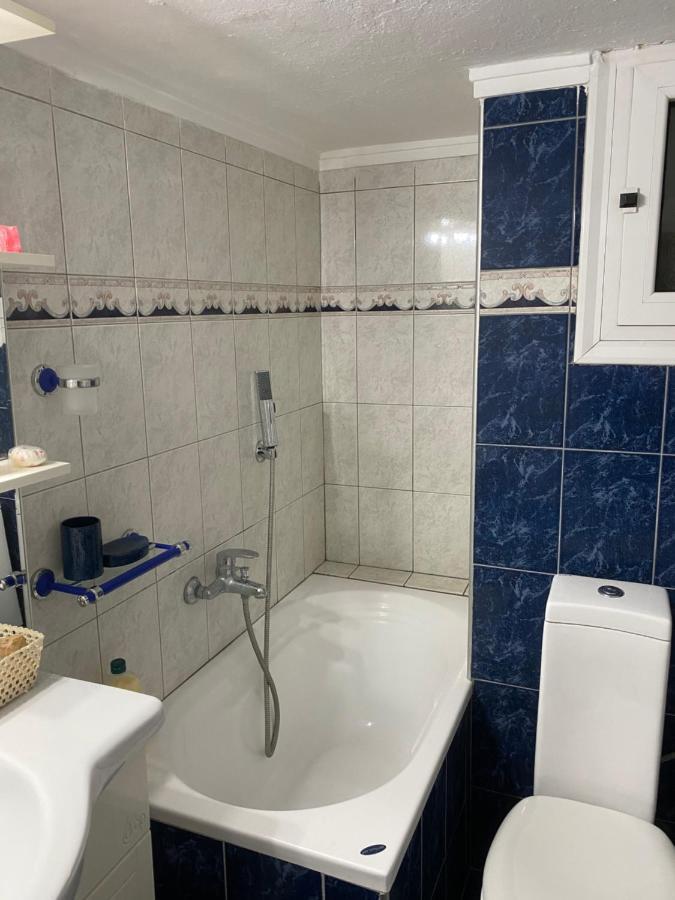 Beautiful Apartment In The Center Of Thessaloníki Exteriör bild